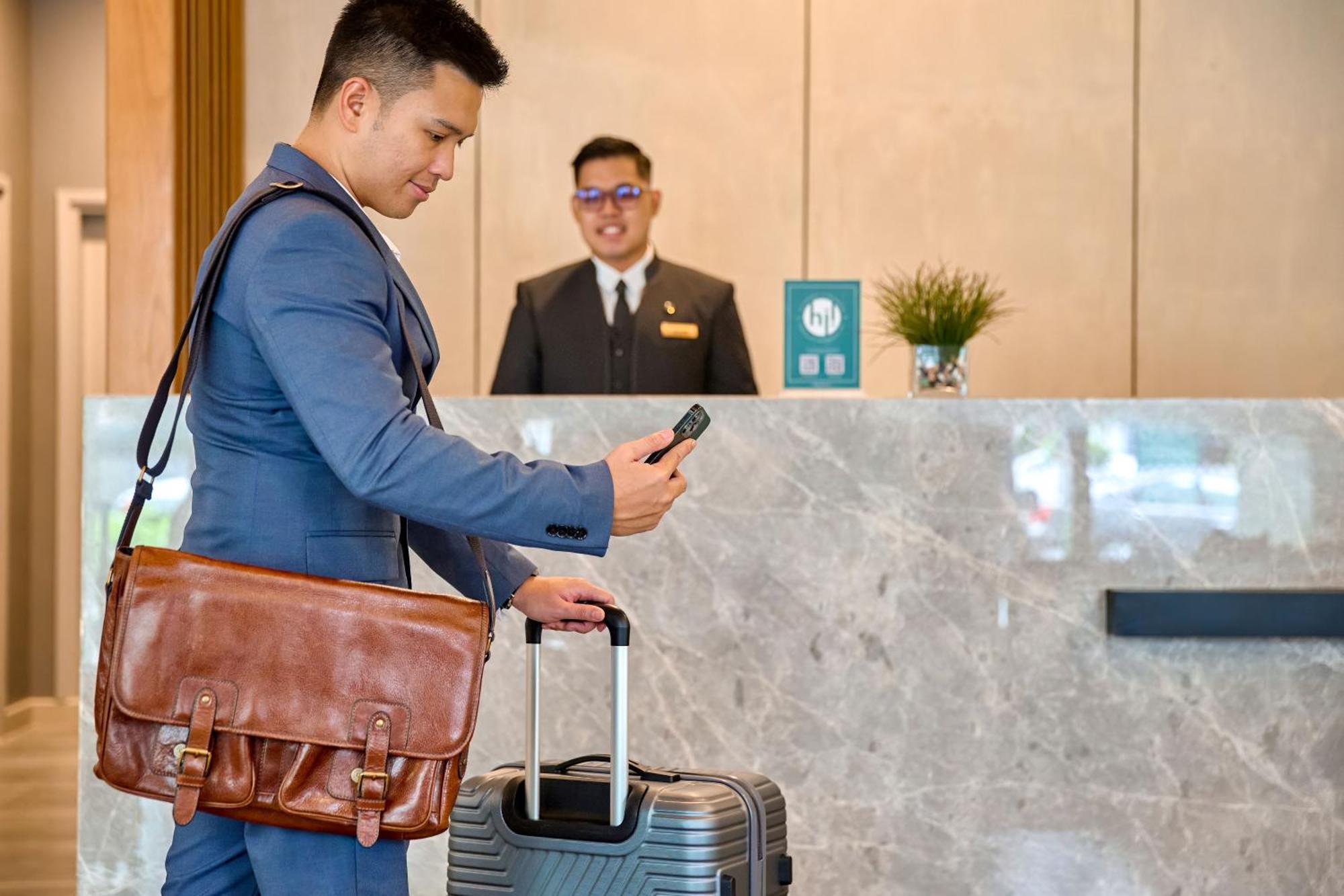 The Connor Serviced Residences Managed By Hii San Juan  Экстерьер фото