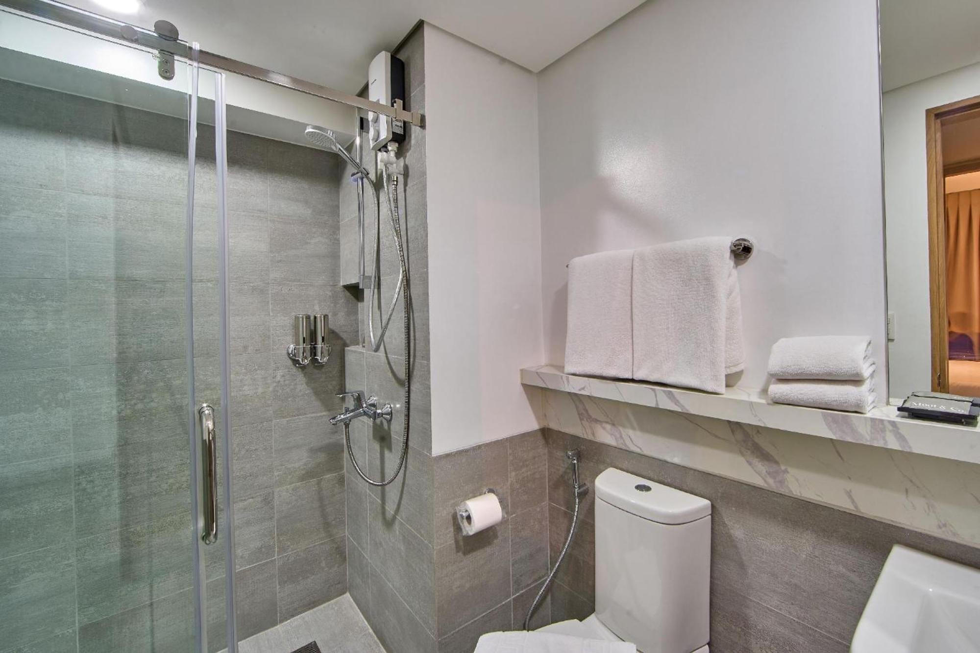 The Connor Serviced Residences Managed By Hii San Juan  Экстерьер фото