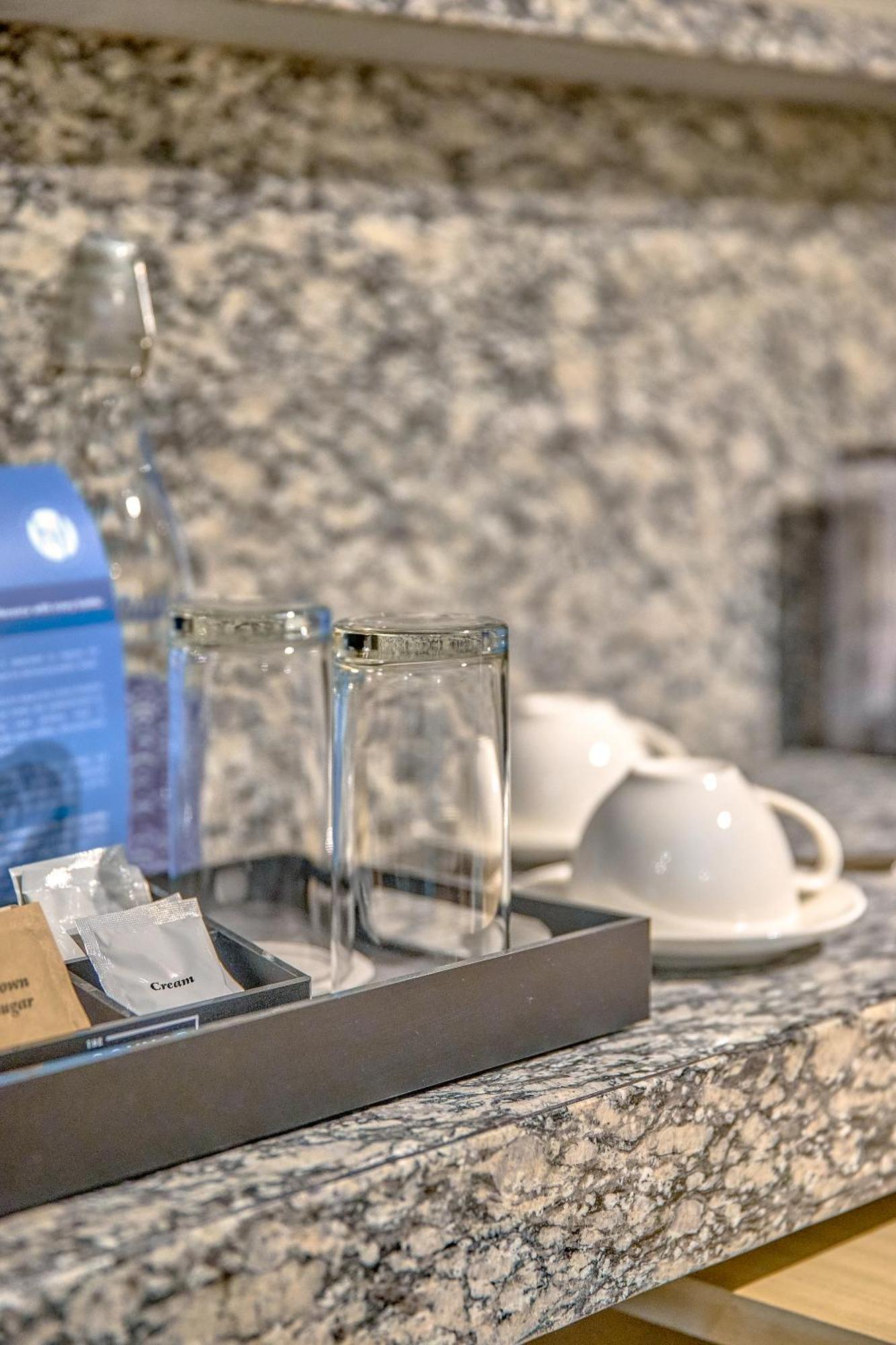 The Connor Serviced Residences Managed By Hii San Juan  Экстерьер фото